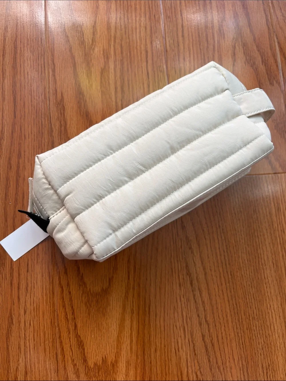 Kiehls Quilted Ivory Puffer Cosmetic Bag